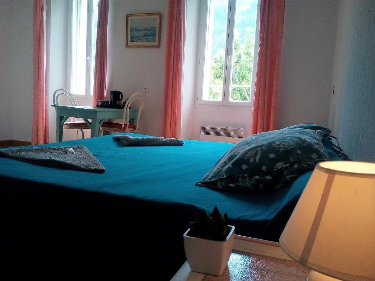 Hotel Le Relais Des Cavaliers Villeneuve-d'Entraunes
