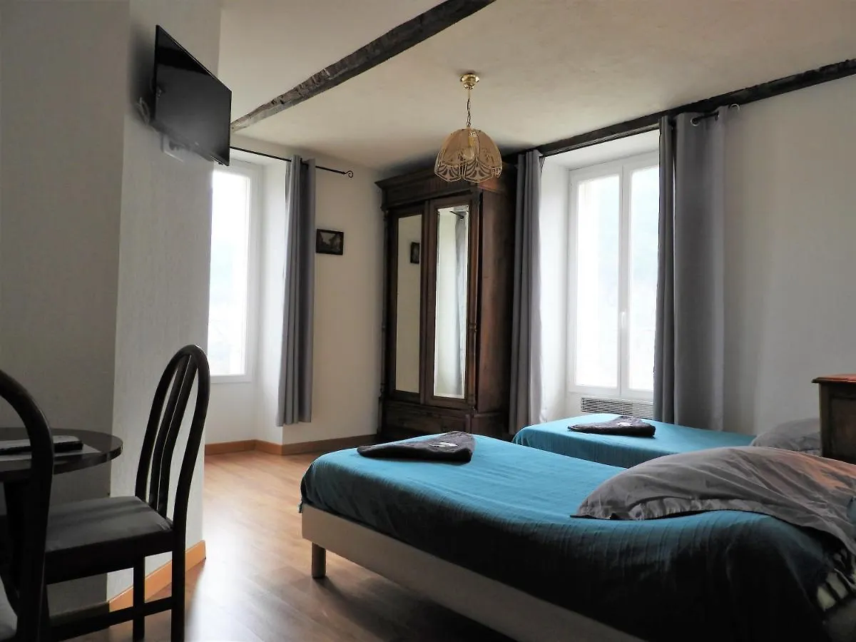 Hotel Le Relais Des Cavaliers Villeneuve-d'Entraunes